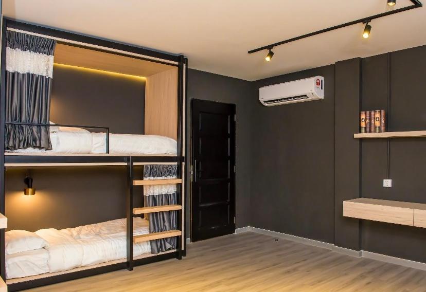 Rumah Tetamu Bunk Bunk Malacca Buitenkant foto